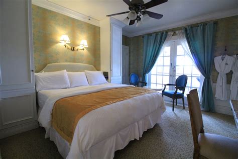 Hotel Rooms — The Riverview Hotel and spa