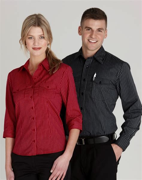 Promo Clothing | Complete Uniform Solution: Office Uniforms Can Bring In More Business