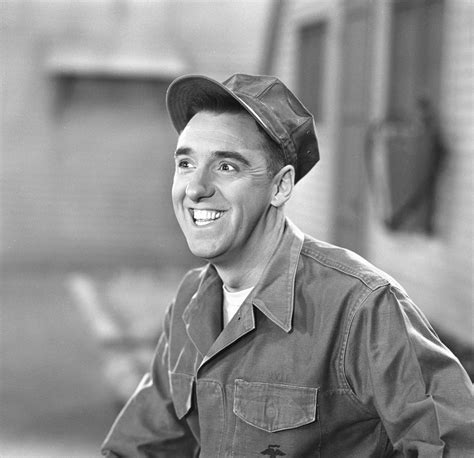 'Gomer Pyle' star Jim Nabors dies at 87 - ABC News