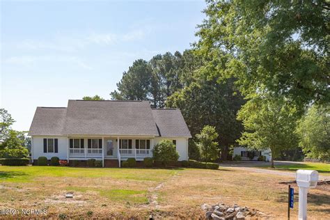 122 S Church Street, Newton Grove, NC 28366 | Trulia