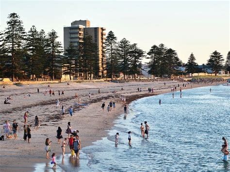 10 Best Adelaide Beaches for Swimming & Surfing | Man of Many