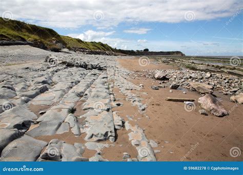 Beds of Jurassic Lias Stone on Doniford Beach, Exmoor, UK Stock Photo - Image of shingle ...