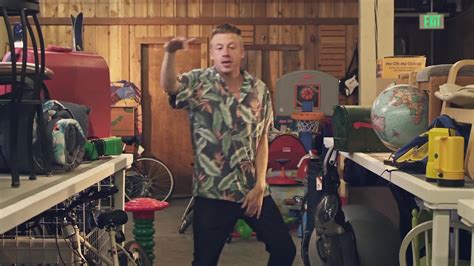 Macklemore - Thrift Shop {Music Video} - Macklemore Photo (38317356 ...