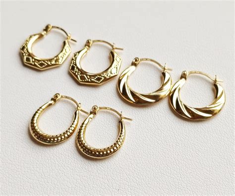 Small Creole Earrings in Yellow Gold Pattern - Etsy