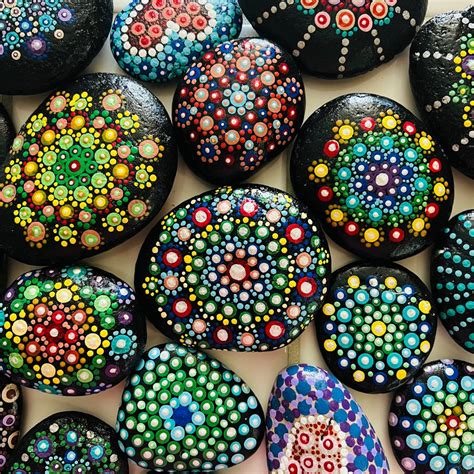 Hand-painted Mandala River Rocks - Etsy