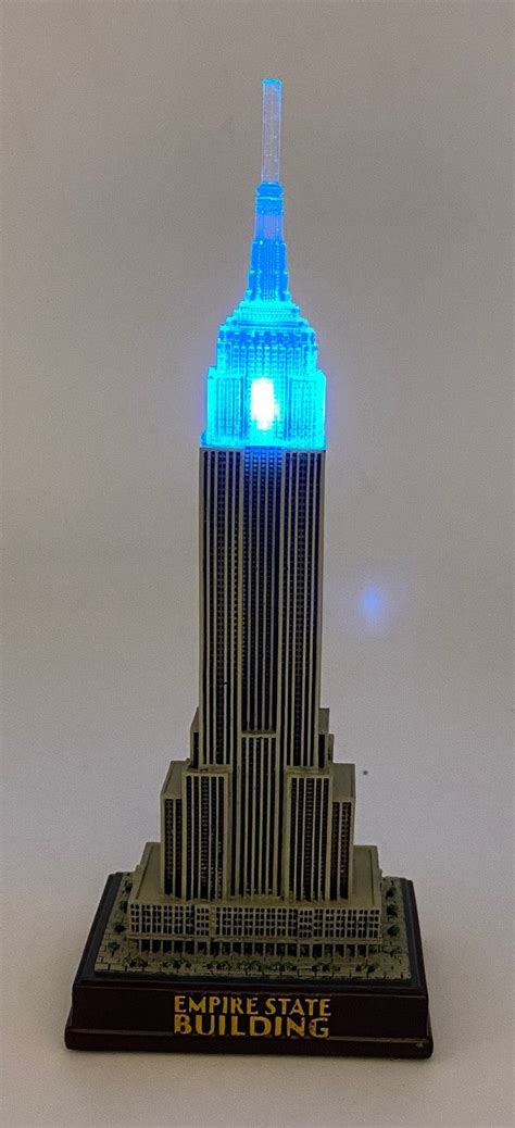 Empire State Building Replica 10 inches tall Light up changing colors ...