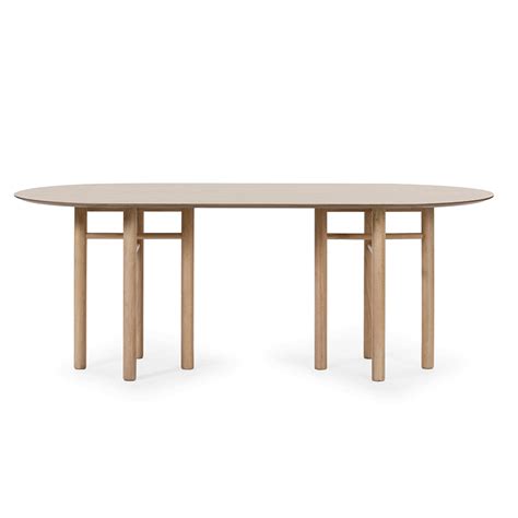 Junco Oval Table: Elegant Dining - Oaklane