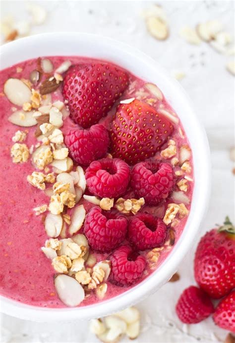 18 Sensational Smoothie Bowls for Breakfast - Parade