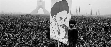 A Revolução Islâmica do Irã – Historia Zine -1979. | Economy of iran ...