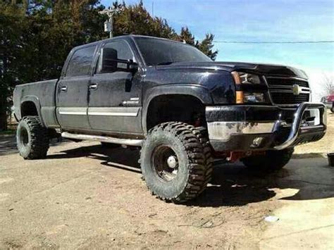 2003 Chevy 2500 4X4 | Lifted chevy trucks, Chevy trucks, Chevrolet trucks