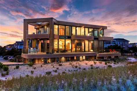 This Modern Beachfront Home in Long Beach Township is a Dream