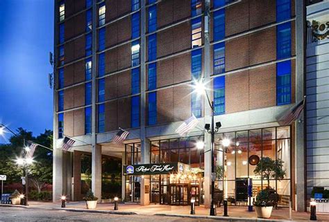 Here are the Best Hotels in Newark Near Liberty Airport