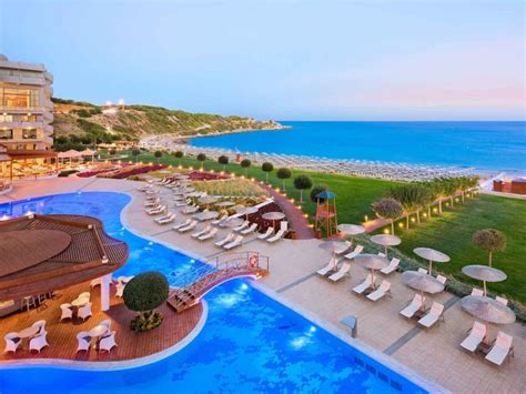 15+ Most Beautiful Resorts in the Greek Islands (2023 Guide) – Trips To ...