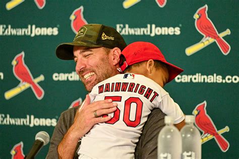 Adam Wainwright wins elusive No. 200: ‘One of the most fun games I’ve ever pitched’ - The Athletic