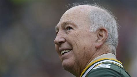 Green Bay Packers great Bart Starr smiles as he looks at the crowd before alumni day ...