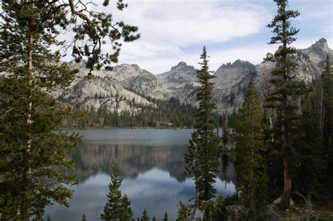 Hike to Alice Lake from Tin Cup Trailhead at Pettit Lake Review