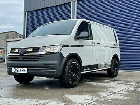 VOLKSWAGEN TRANSPORTER vw-transporter-t6-1-4motion-150-new-delivery-miles Used - the parking