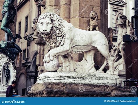 Statues at Loggia Dei Lanzi in Front of Palazzo Vecchio in Florence ...