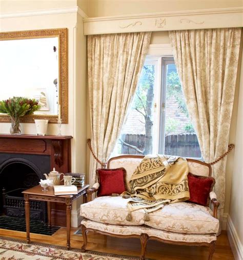 Wooden Curtain Pelmet Design - Classical curtain design | Sydney, Australia