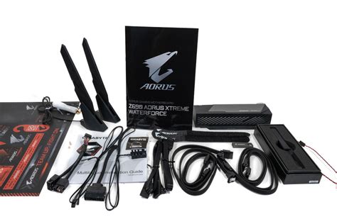 Gigabyte Z690 AORUS Xtreme WaterForce Review - Packaging & Contents | TechPowerUp