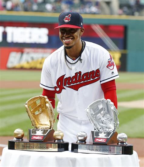 Francisco Lindor Gold Platinum Glove Awards | Cleveland indians ...