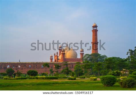 Badshahi Mosque Lahorepakistanaugust 15 2019 Sunrise Stock Photo 1504916117 | Shutterstock