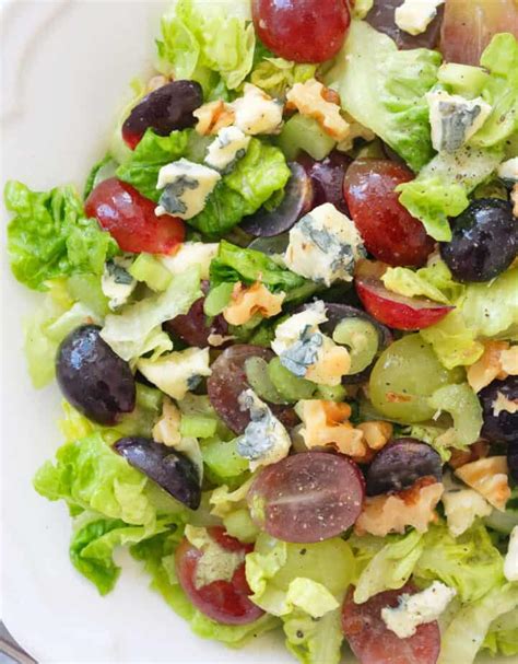 Salad with grapes - The clever meal