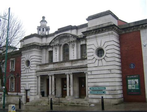 Stockport Town Hall – The Lancastrian Theatre Organ Trust