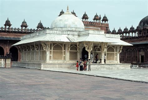 Fatehpur Sikri, Tomb of Salim Chishti - Larry Speck