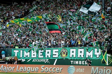 Portland City Flags .2011 | Portland timbers, Portland city, City flags