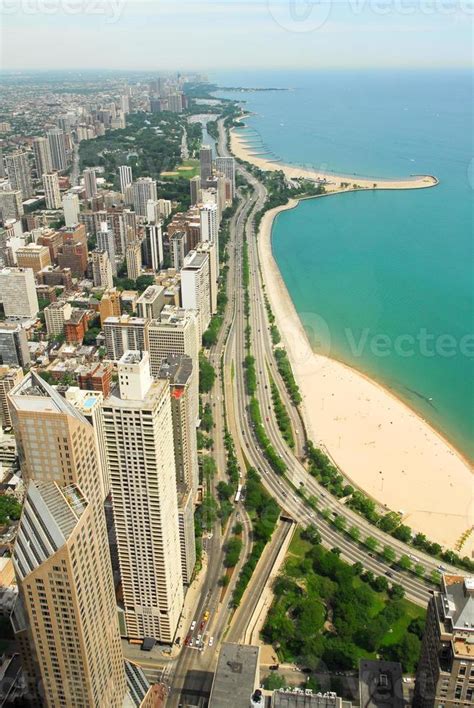 Chicago Skyline and Gold Coast View 16168950 Stock Photo at Vecteezy