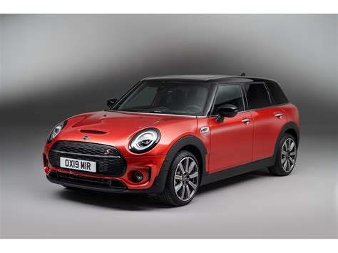 2023 MINI Cooper Clubman: 256 Exterior Photos | U.S. News