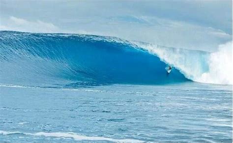 Shane dorian | Big wave surfing, Surfing waves, Waves