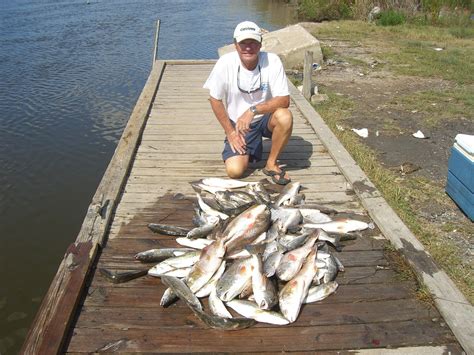 Galveston Bay Texas and Sabine Lake Fishing Reports: 10-17-2011 Sabine Lake