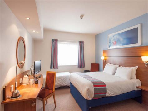 Travelodge Gloucester | Business Profile