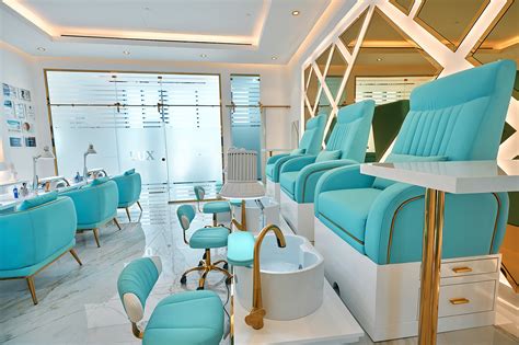 LUX Beauty Salon on Behance