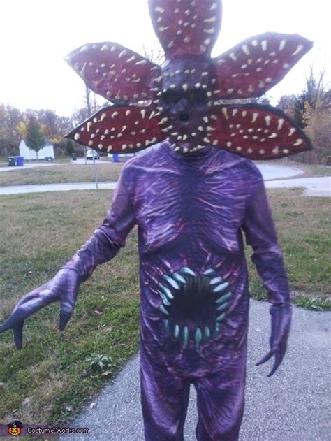 Demogorgon Costume | DIY Costumes Under $45 - Photo 3/5