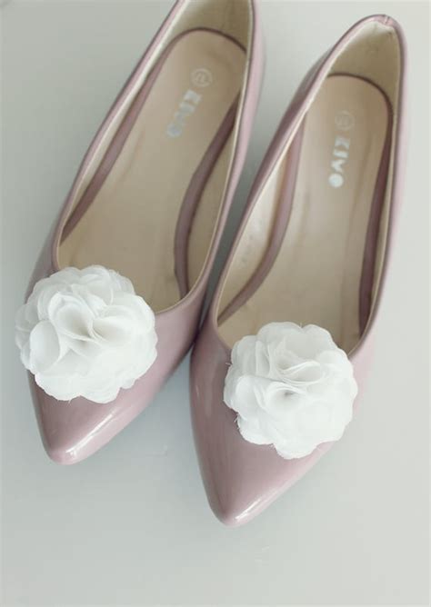 White Flower Ivory Shoe Clips Bridal Shoe by HandMadeBloom on Etsy