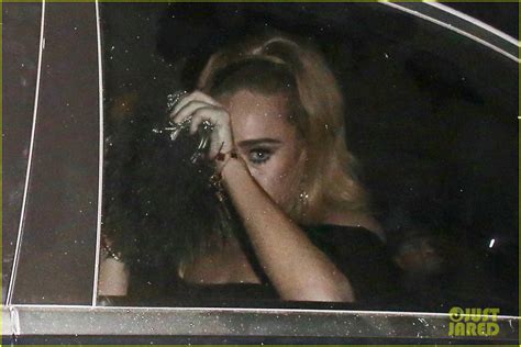 Adele Reacts to Rumors of Crying at Drake's Birthday Party: Photo 4376147 | Adele Pictures ...