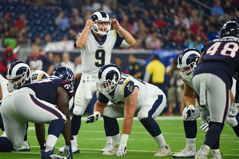 Projecting the 2020 Rams lineup if all the backups had to start - Turf ...