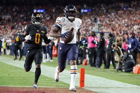 Chicago Bears: Caleb Williams frustrated by offense’s missed opportunities