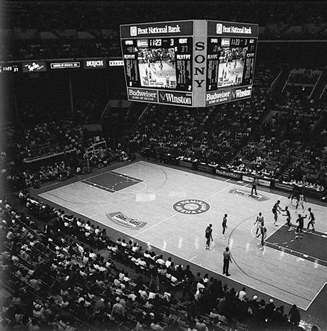 Introduced by the Spurs, the JumboTron Marks a Sports Arena Milestone