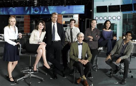 Newsroom cast photos