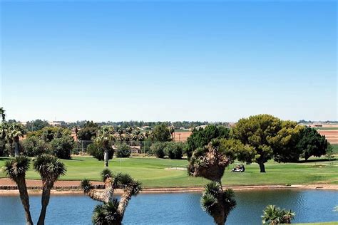 Desert Hills Golf Course in Yuma, AZ | Presented by BestOutings