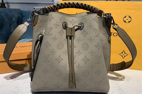 Louis Vuitton M55799 LV Muria bucket bag in Grey Mahina Calf leather – Unrb.ru | Replica Hermes ...