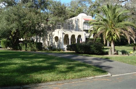 Temple Terrace Florida: God, Gold and Billy Graham