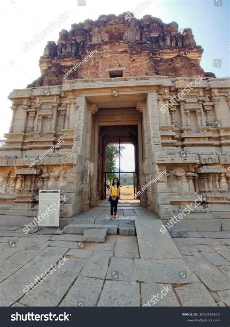 Temples Hampi Vijayanagar Empire Stock Photo 2098414675 | Shutterstock