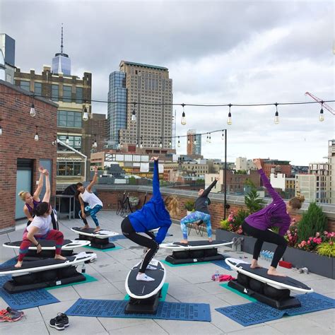 Surfing Lessons in New York: Where to Go?