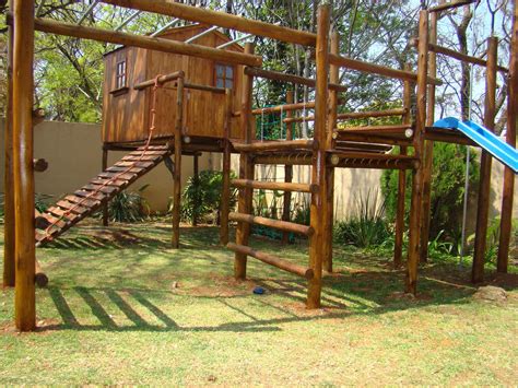 Impressive Backyard Jungle Gym Ideas, Jungle gyms permit children to ...