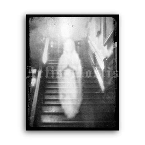 Printable Ghost, spirit vintage photo - Brown Lady of Raynham Hall